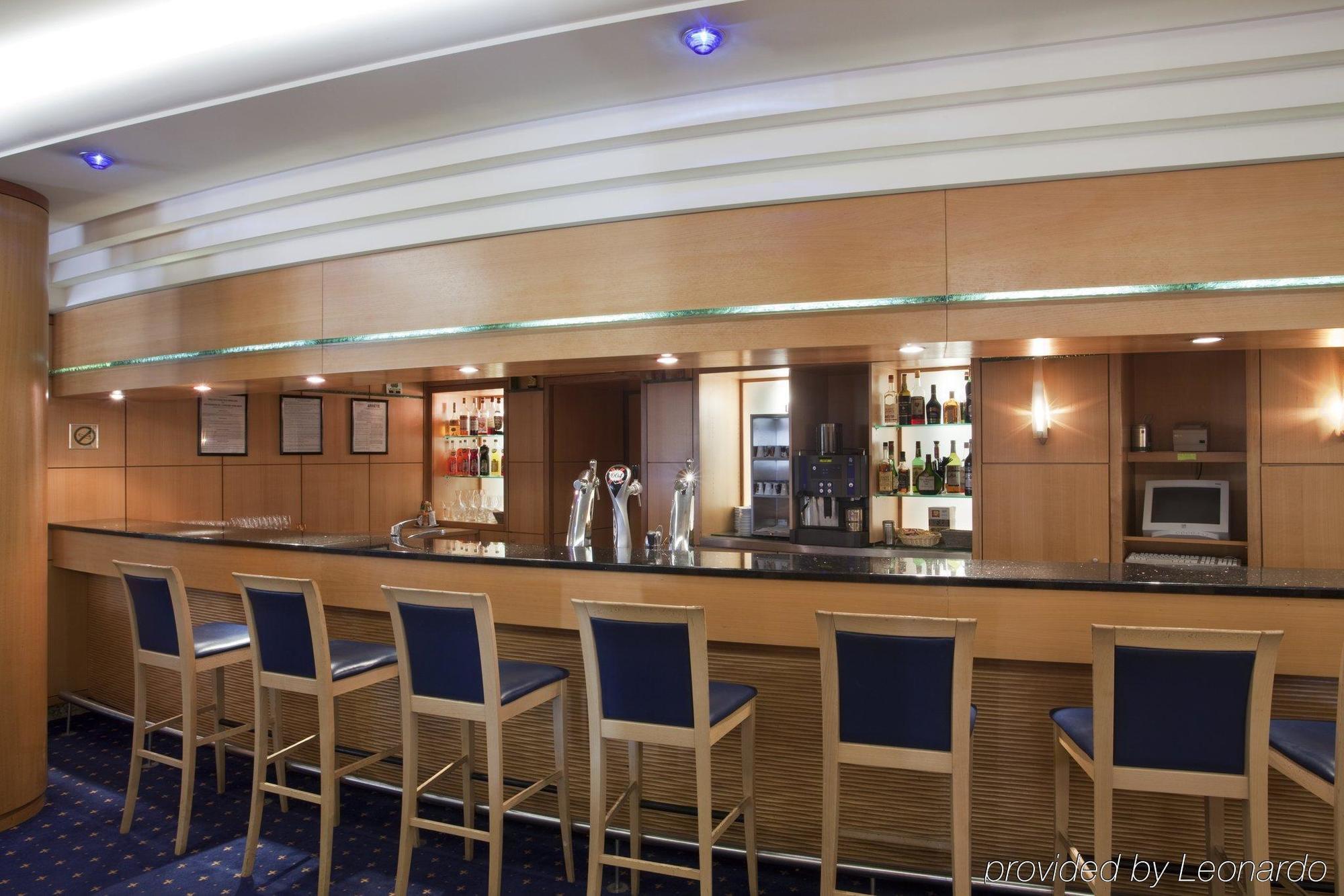 Aparthotel Adagio Original Thoiry Geneve Restaurante foto